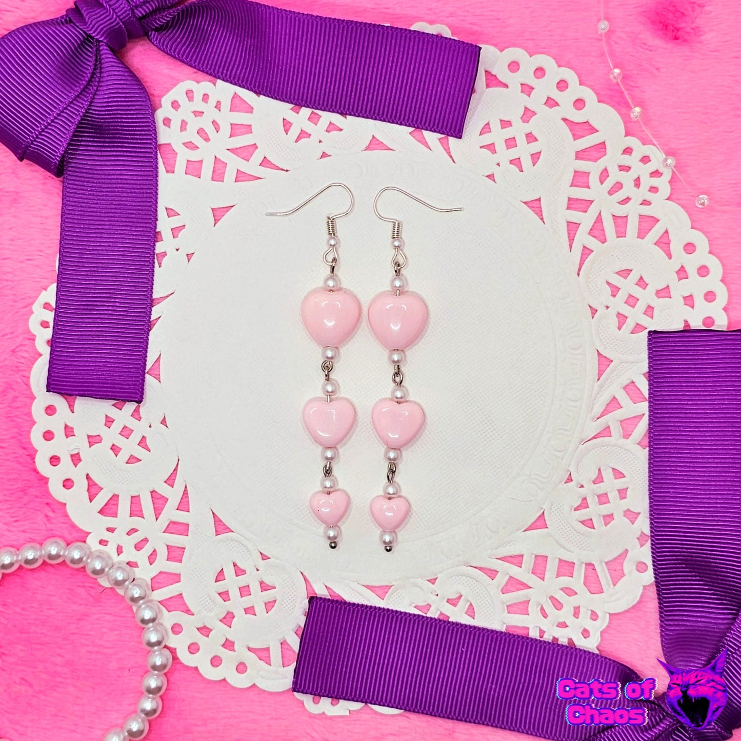 Earrings Triple Heart Pastel Pink and Pearl - Cats of Chaos