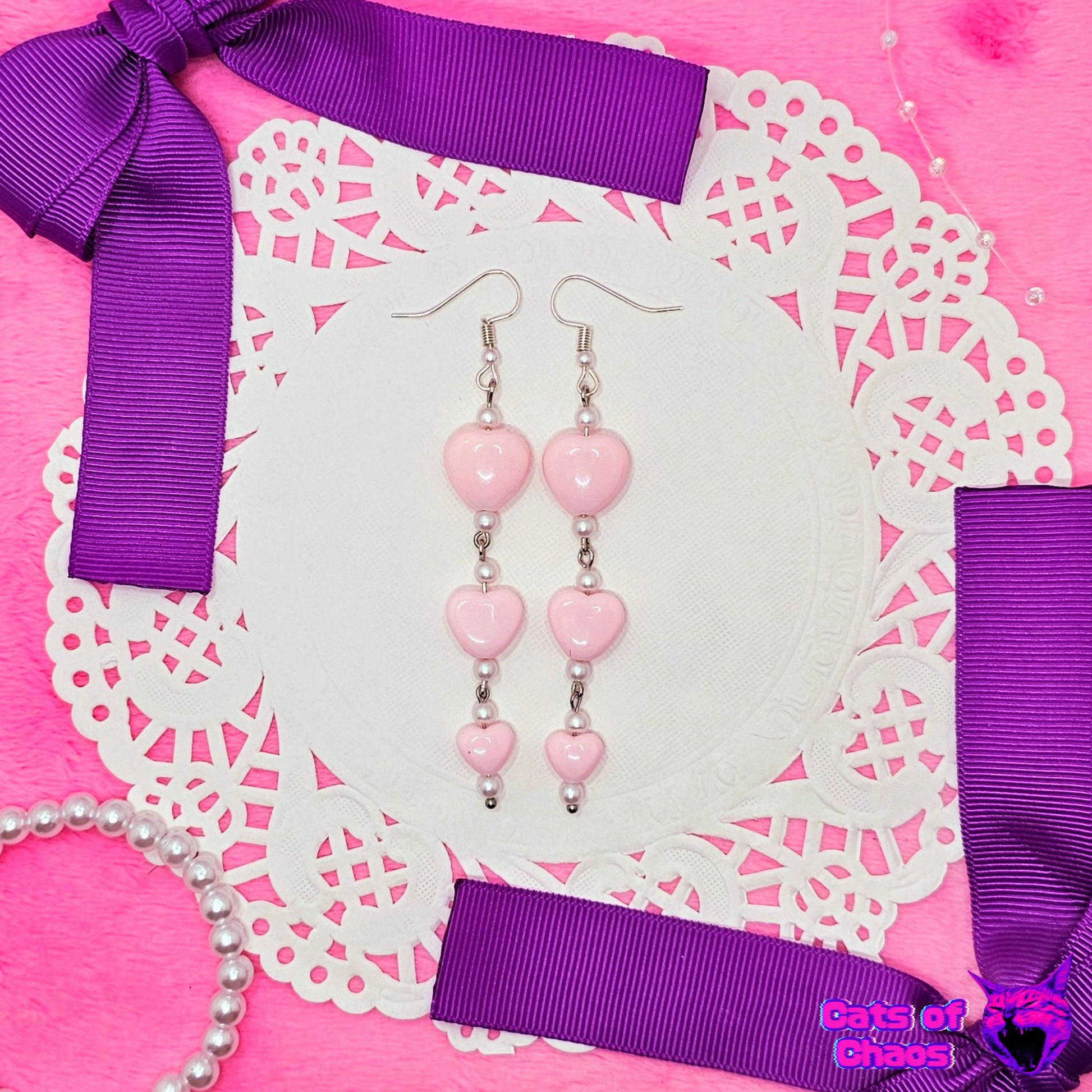 Earrings Triple Heart Pastel Pink and Pearl - Cats of Chaos